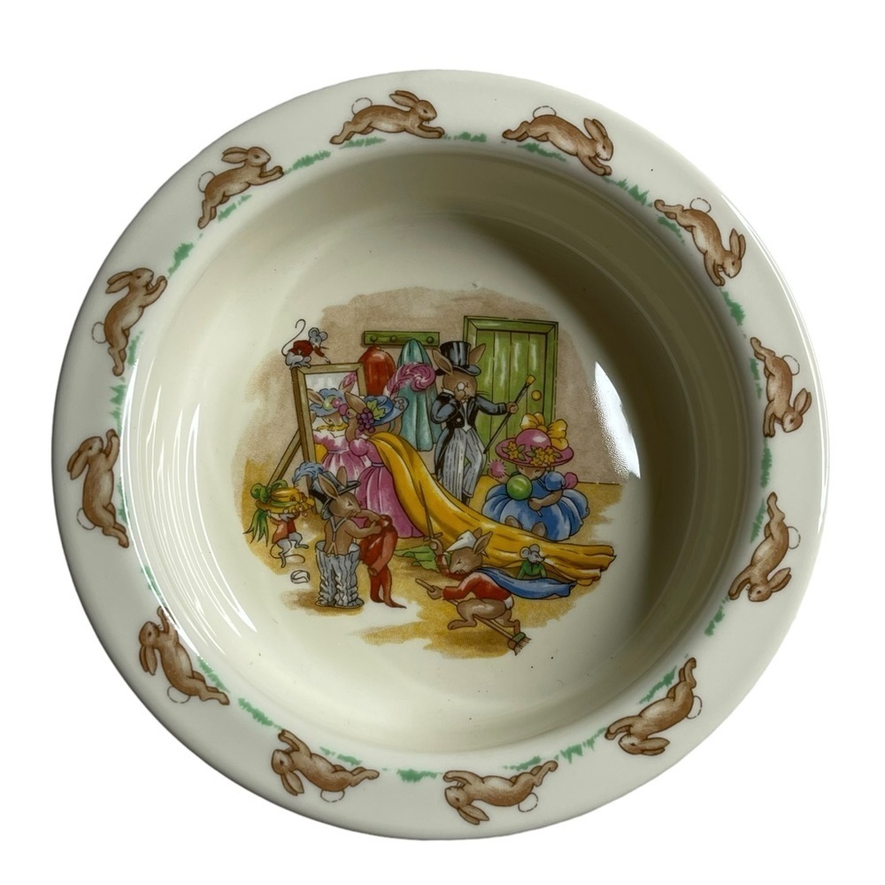 1981 Royal Doulton‎ Bunnykins Bowl